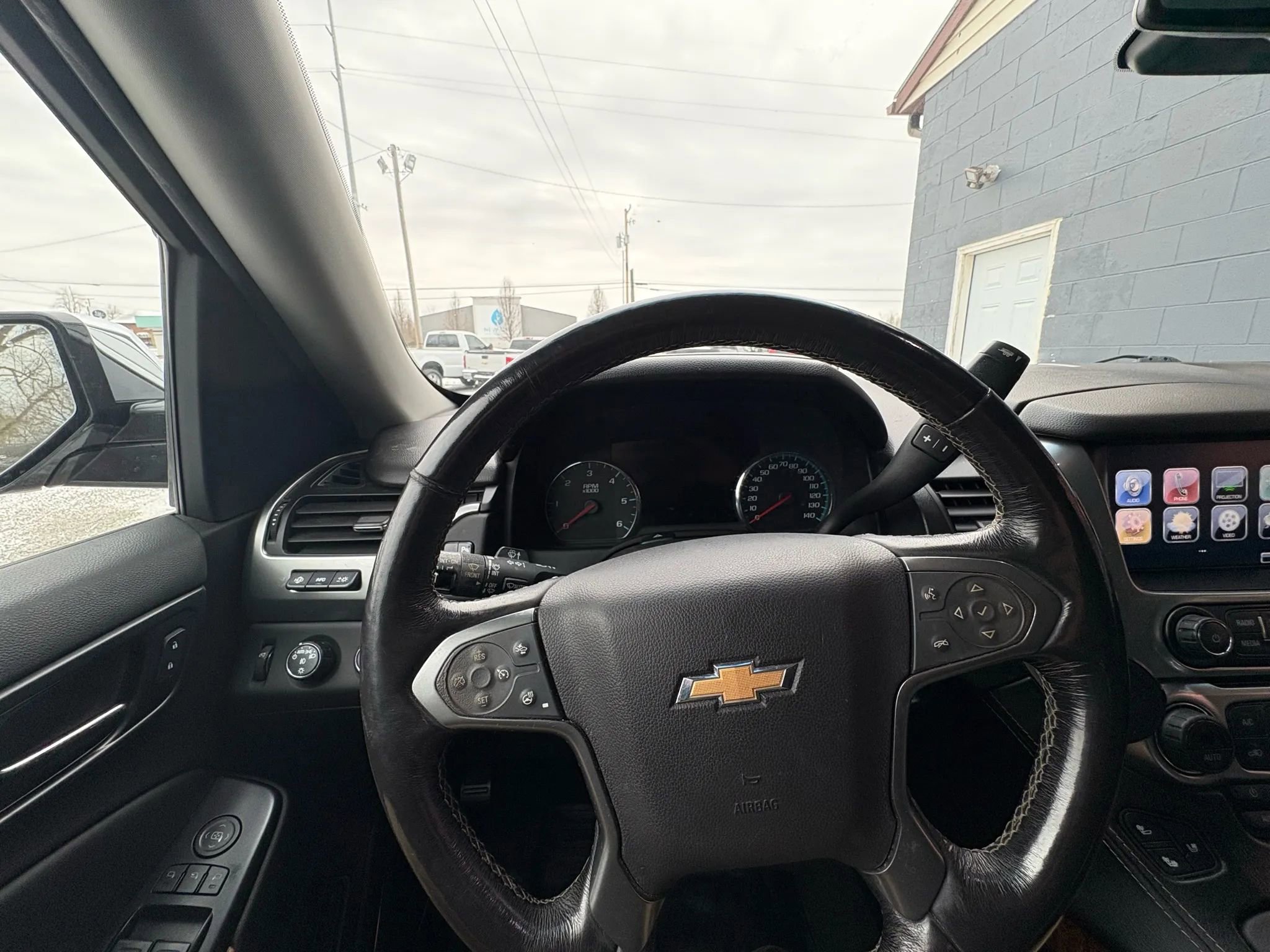 Used 2018 Chevrolet Tahoe Premier AWD/4WD image 8