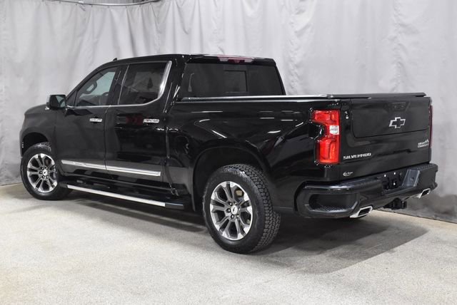 Used 2023 Chevrolet Silverado 1500 High Country w/ Technology Package image 6