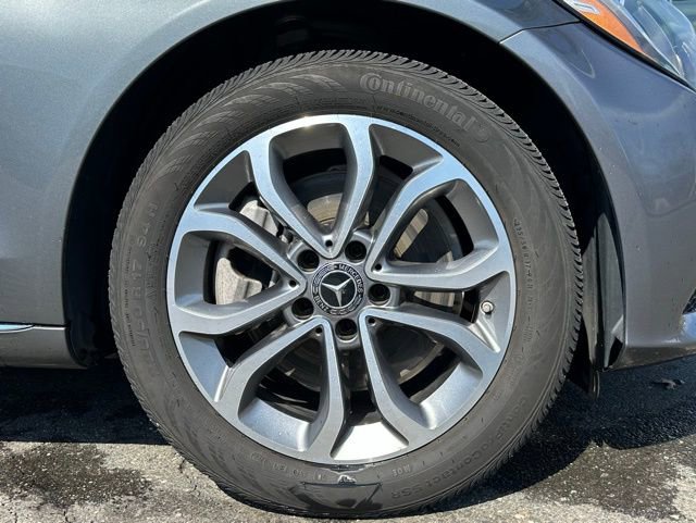 Used 2018 Mercedes-Benz C 300 4MATIC Sedan image 11