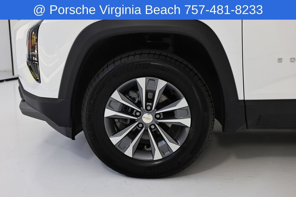Used 2026 Chevrolet Equinox LT AWD/4WD image 13