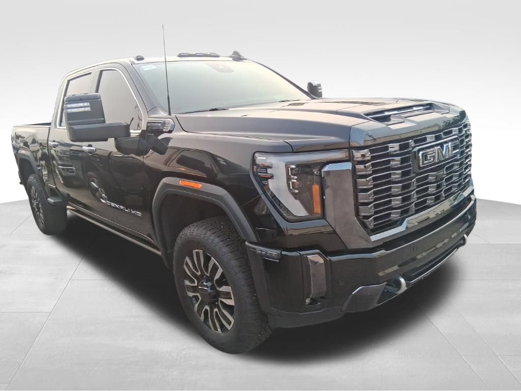 Used 2024 GMC Sierra 2500 Denali Ultimate w/ Max Trailering Package AWD/4WD image 11
