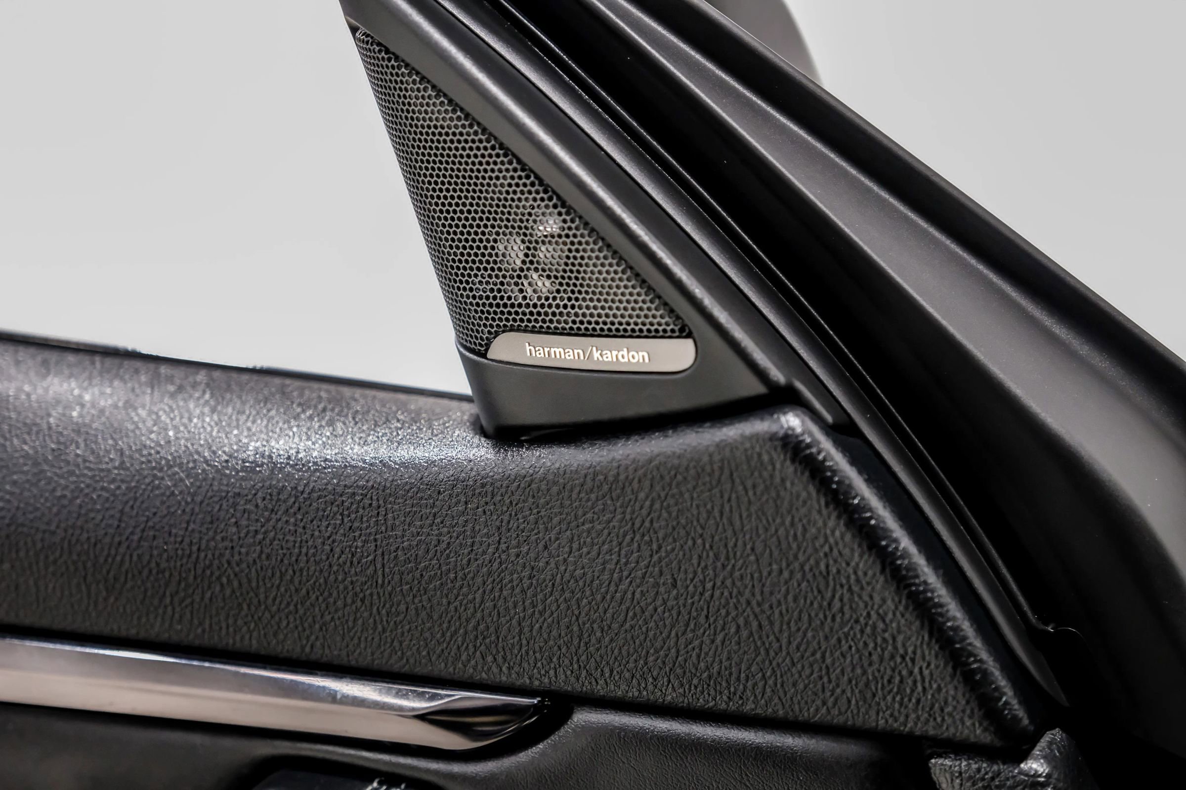 Used 2018 BMW M4 Coupe image 40