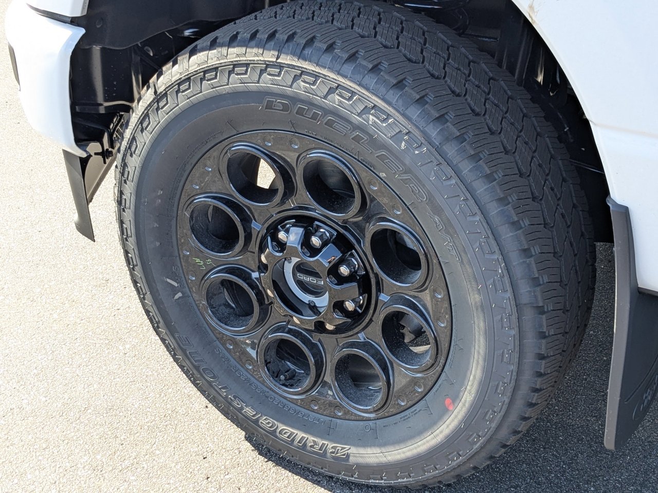 New 2026 Ford F350 Lariat image 11