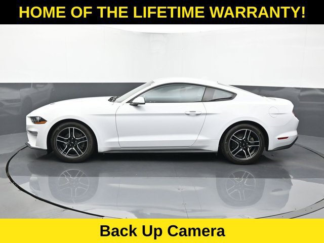 Used 2023 Ford Mustang Coupe RWD image 4