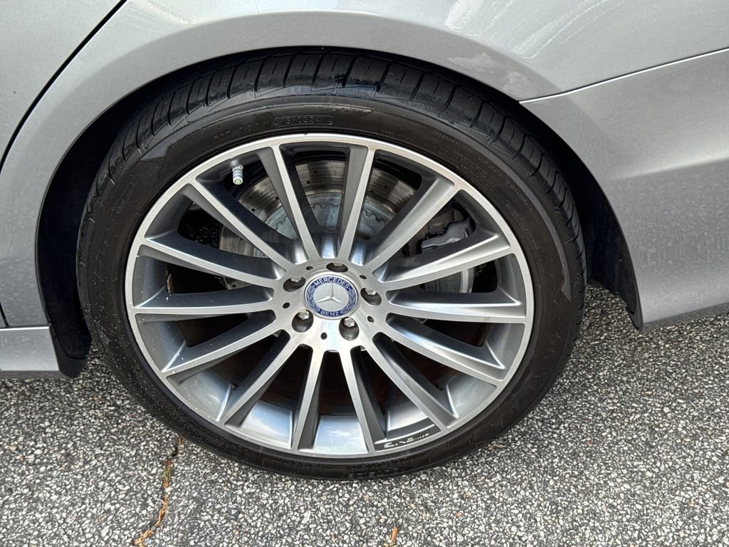 Used 2015 Mercedes-Benz S 550 Sedan image 19