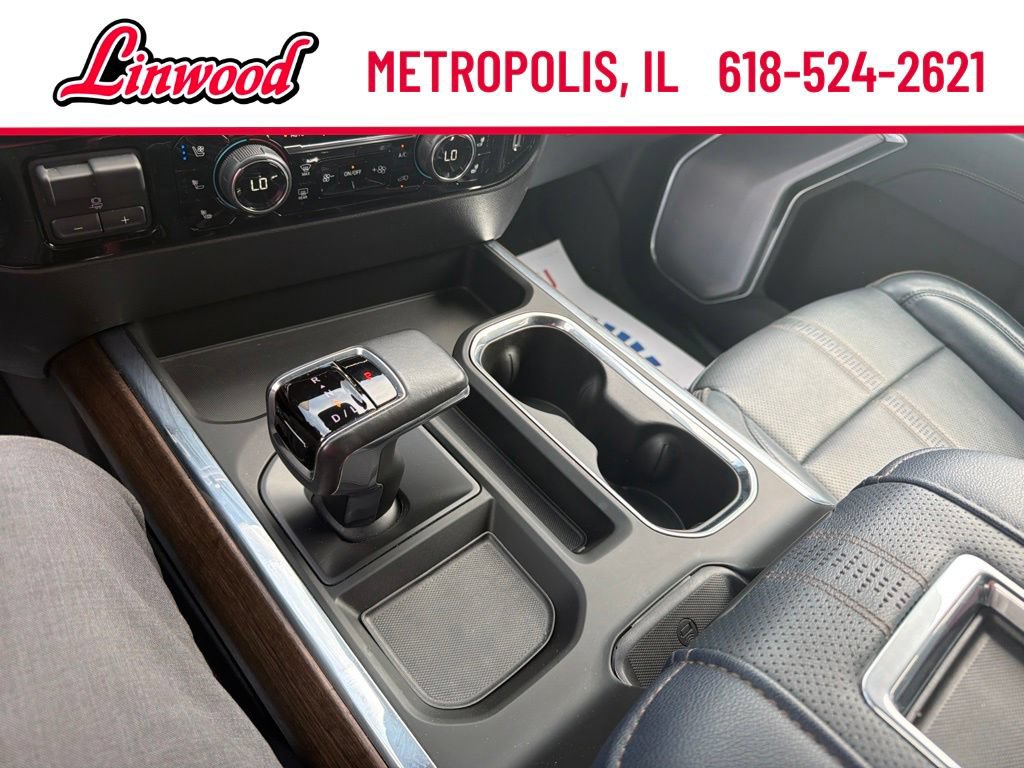 Used 2022 Chevrolet Silverado 1500 High Country w/ High Country Premium Package AWD/4WD image 30