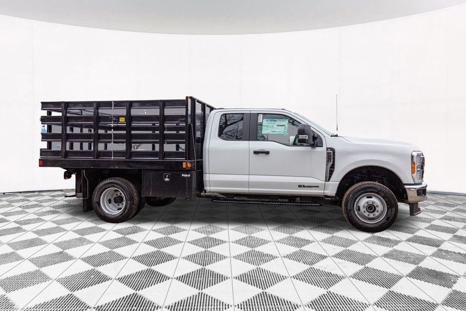 New 2023 Ford F350 XL w/ Snow Plow Prep Package image 7