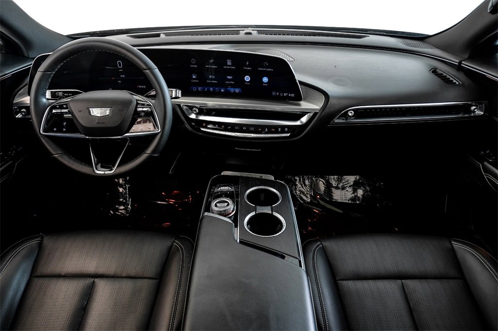 Used 2024 Cadillac Lyriq Luxury w/ LPO, Floor Liner Package image 13