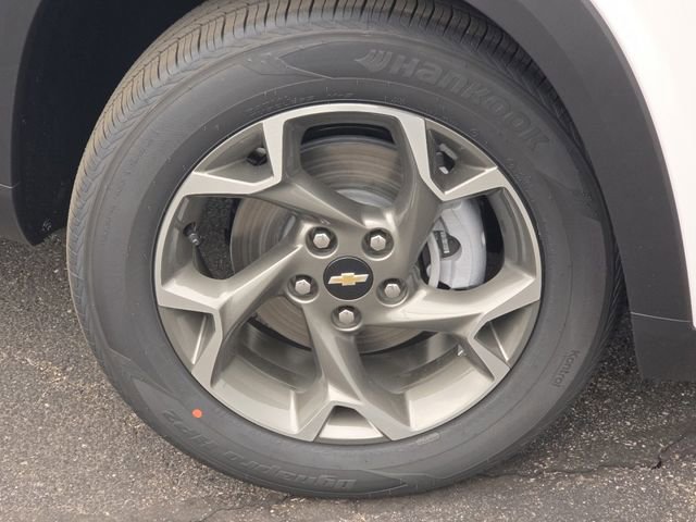 New 2026 Chevrolet Trax LT w/ Driver Confidence Package FWD image 15