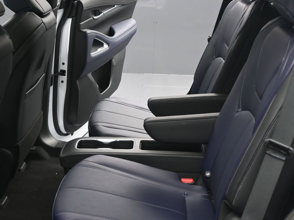 New 2026 INFINITI QX60 Sport w/ Dark Cargo Package image 19