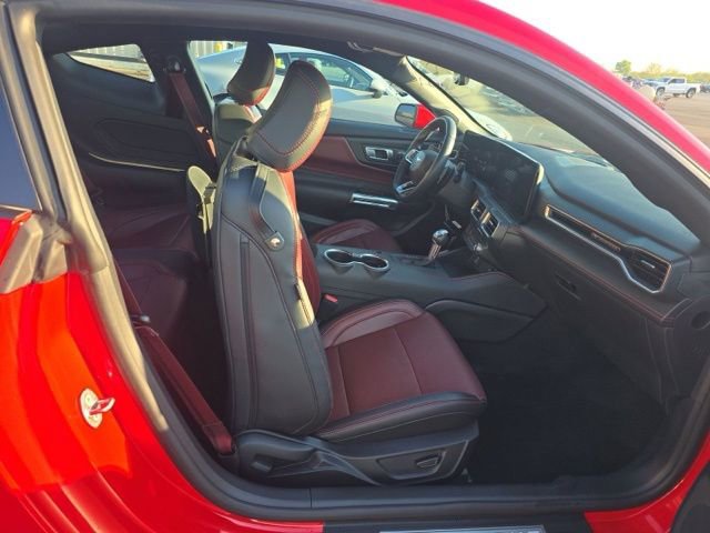Used 2025 Ford Mustang GT Premium RWD image 10