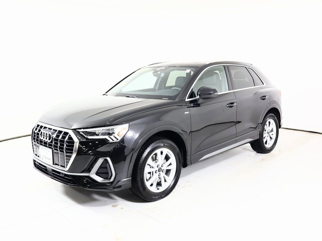 Used 2025 Audi Q3 2.0T Premium Plus w/ Premium Plus Package image 12