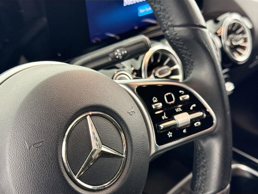 Used 2022 Mercedes-Benz GLA 250 image 19