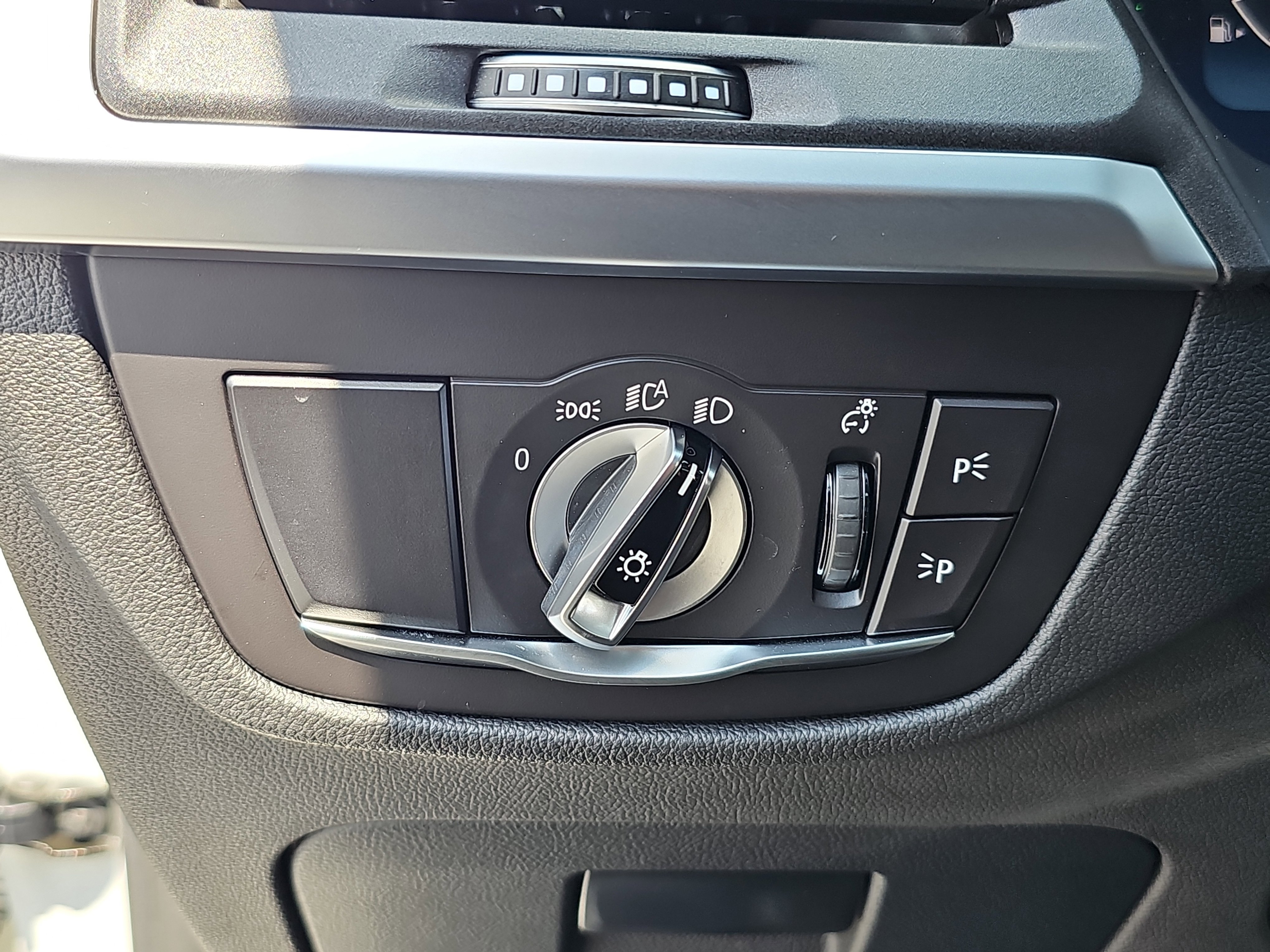 Certified 2024 BMW X3 sDrive30i w/ Convenience Package image 26