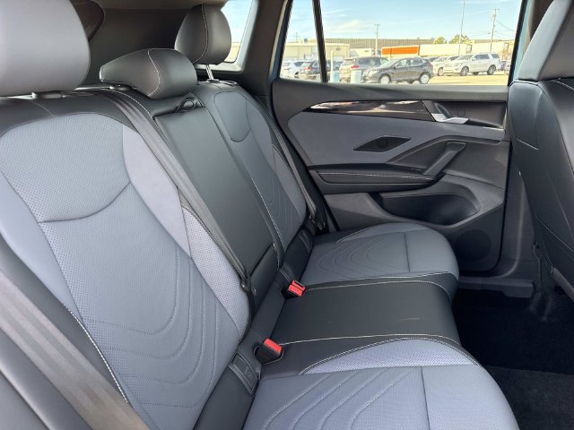 New 2026 Volkswagen Tiguan SE R-Line AWD/4WD image 18
