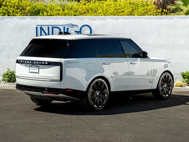 Certified 2024 Land Rover Range Rover Autobiography AWD/4WD image 6
