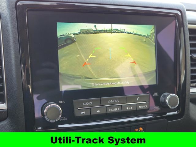 Used 2024 Nissan Frontier SV w/ SV Convenience Package image 17