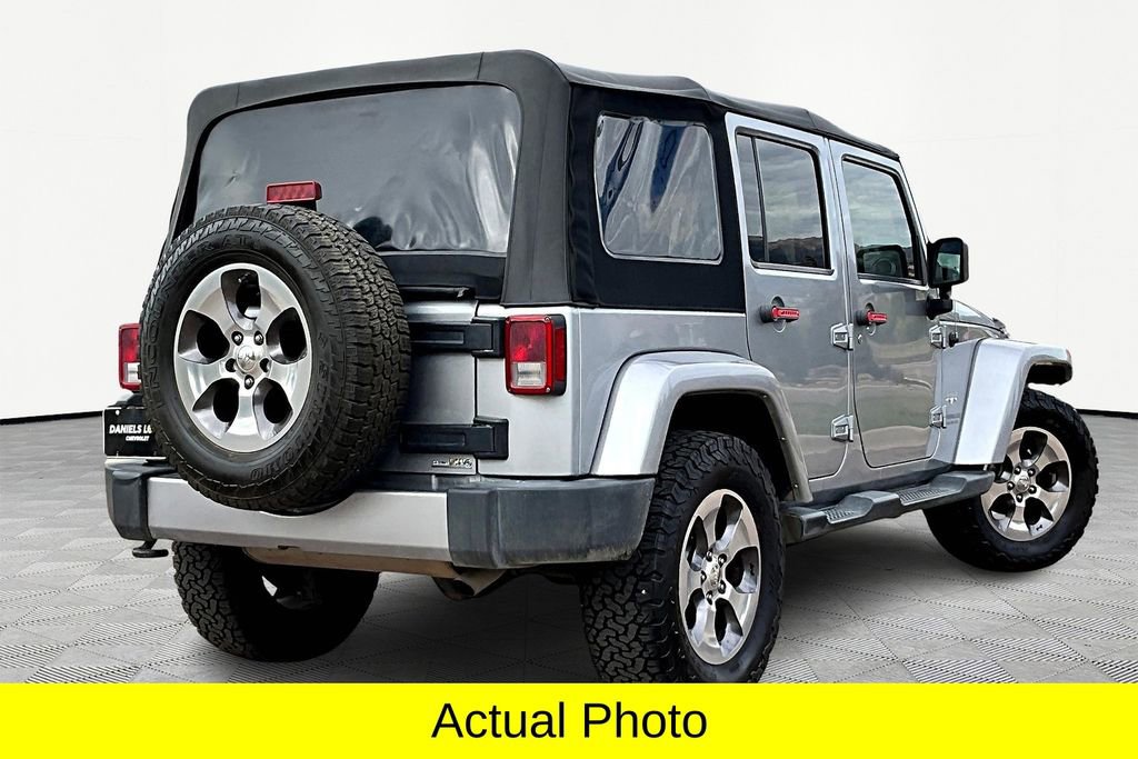 Used 2016 Jeep Wrangler Unlimited Sahara w/ Connectivity Group image 2