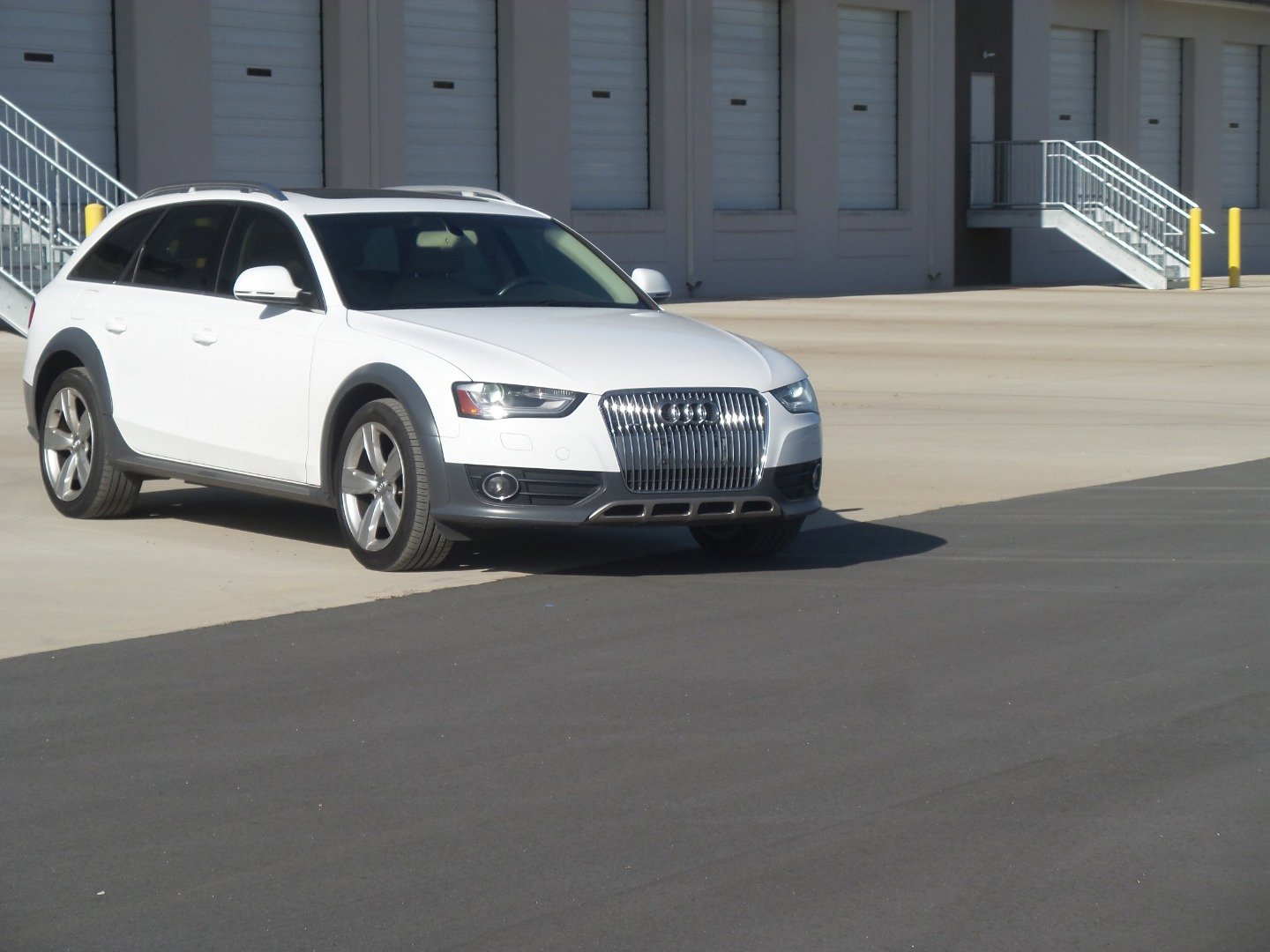 Used 2013 Audi A4 Premium Plus w/ Premium Plus Pkg image 1