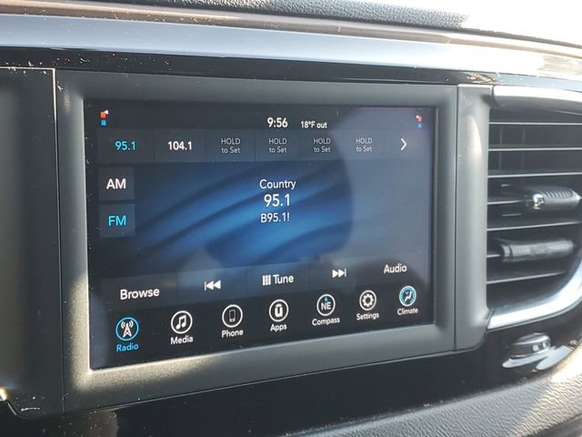 Used 2018 Chrysler Pacifica LX w/ Tire & Wheel Group image 24