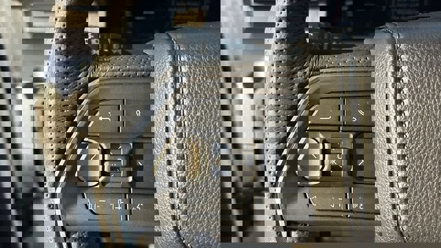 New 2025 Toyota Tacoma TRD Off-Road image 17