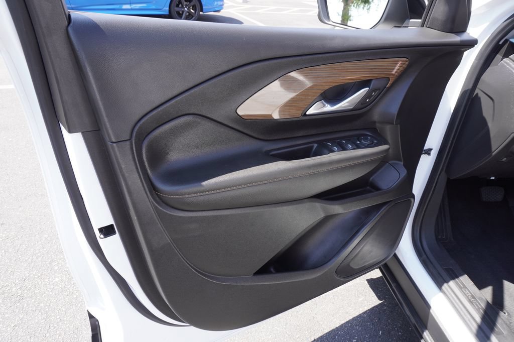 Certified 2020 GMC Terrain SLE w/ Elevation Edition FWD image 15