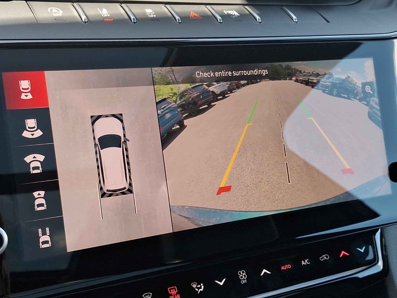 New 2026 Jeep Grand Cherokee Limited AWD/4WD image 16