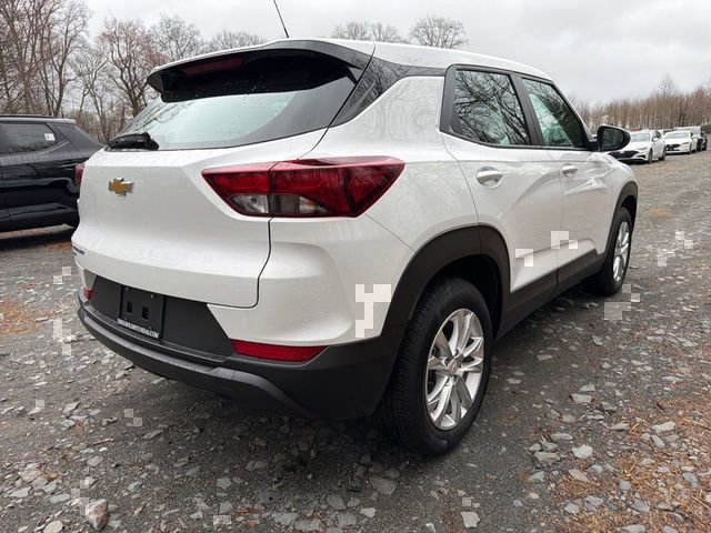 Used 2023 Chevrolet TrailBlazer LS AWD/4WD image 4