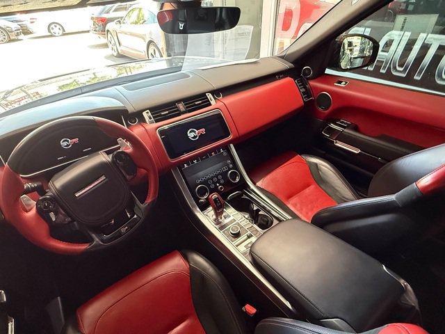 Used 2020 Land Rover Range Rover Sport SVR AWD/4WD image 18