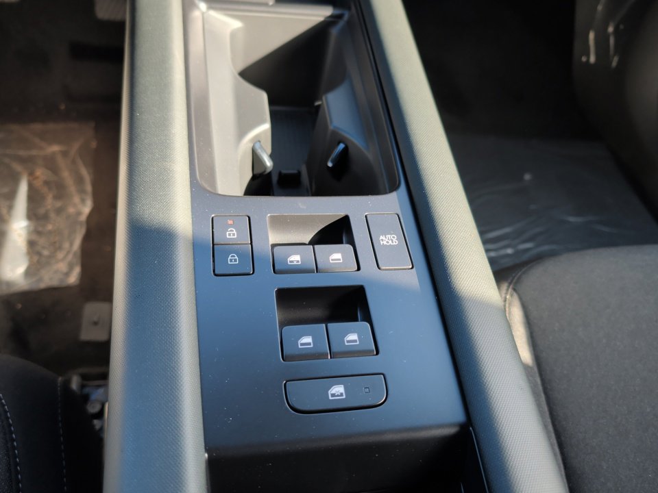 New 2025 Hyundai Ioniq 6 SE image 20