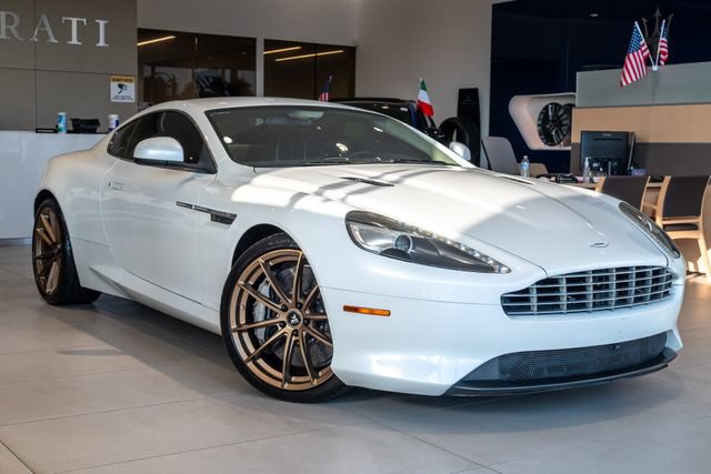 Used 2012 Aston Martin Virage Coupe RWD image 8