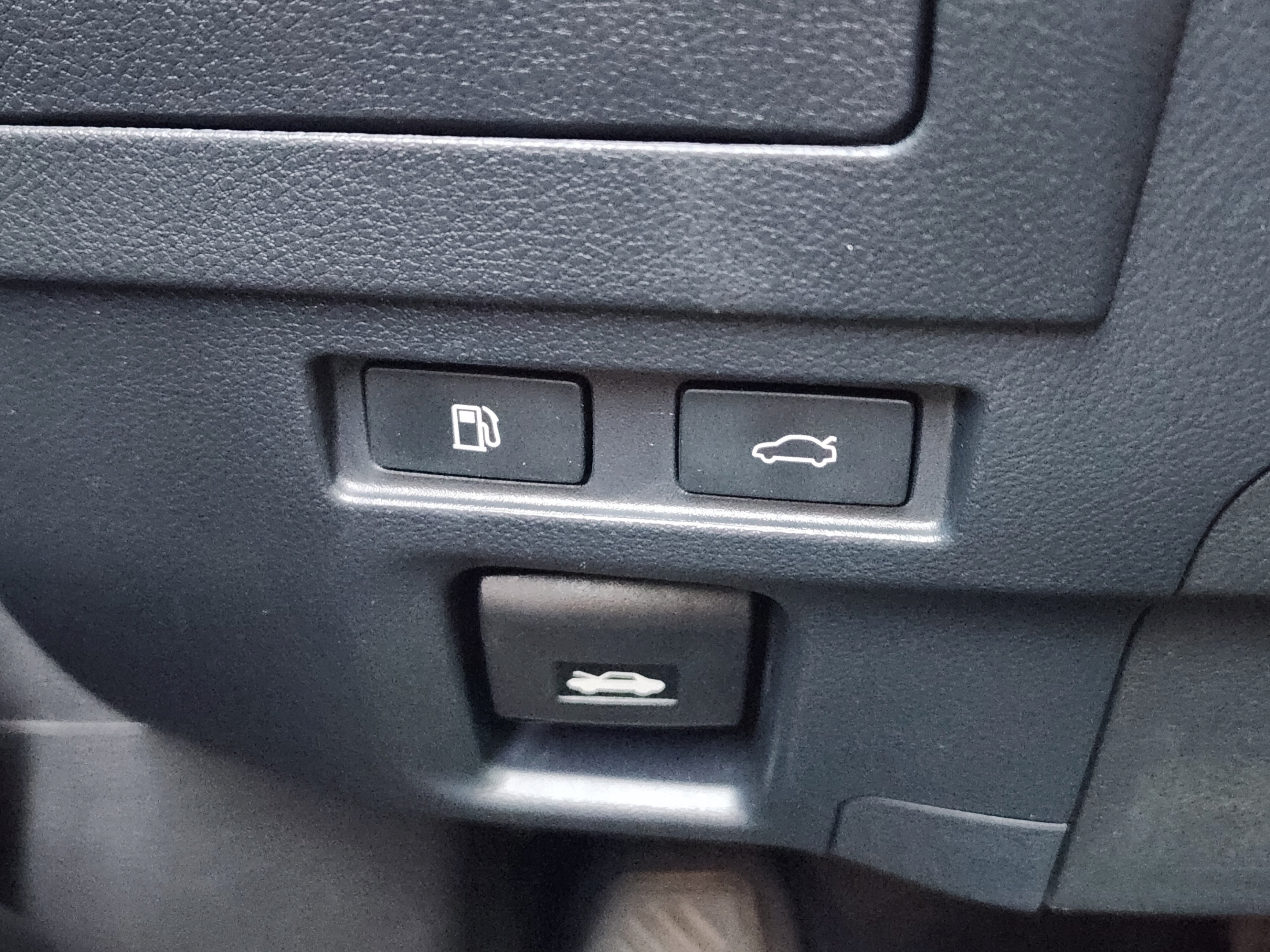 Certified 2025 Lexus ES 350 w/ Premium Package FWD image 17