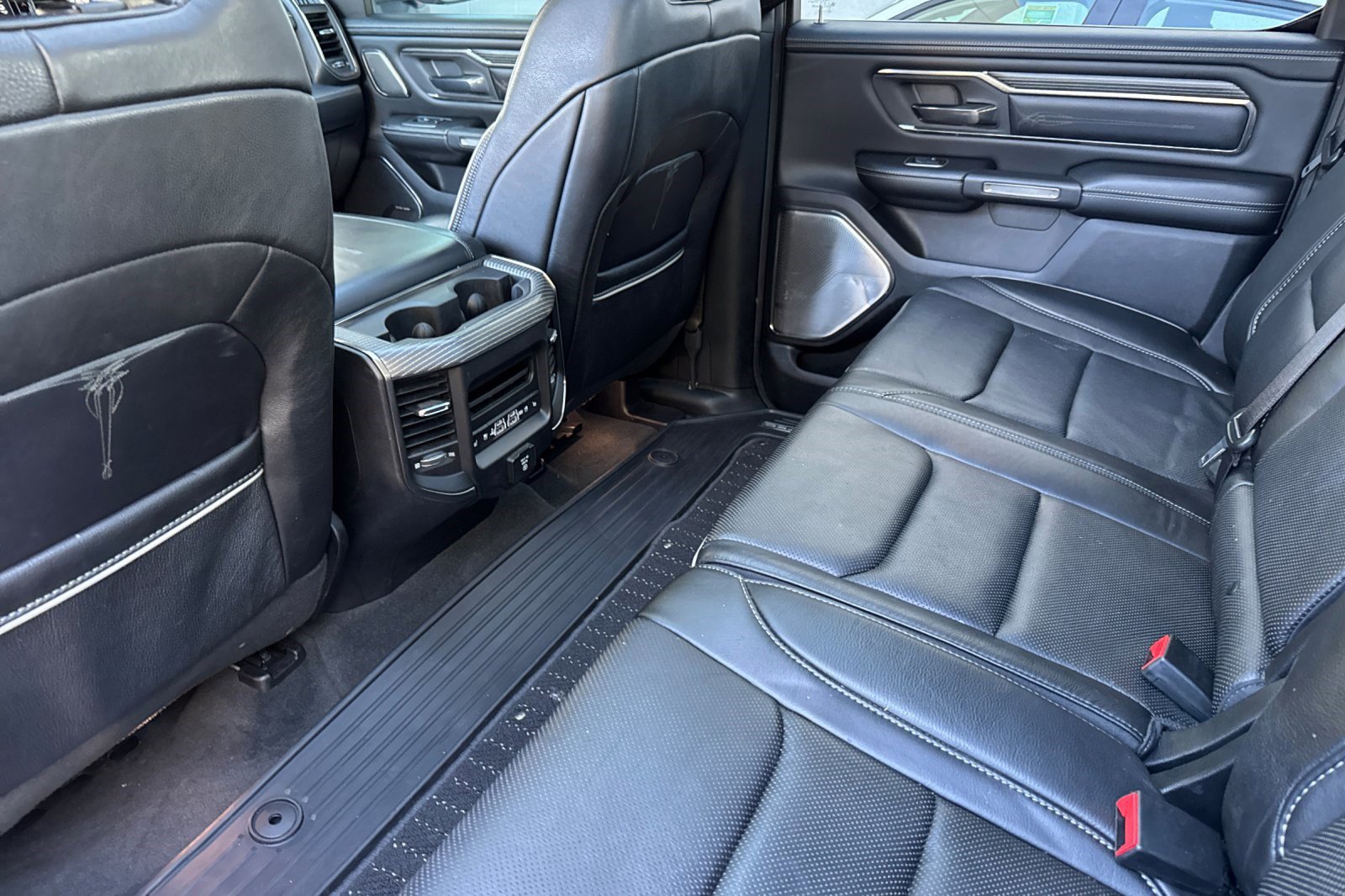 Used 2020 RAM 1500 Limited image 25