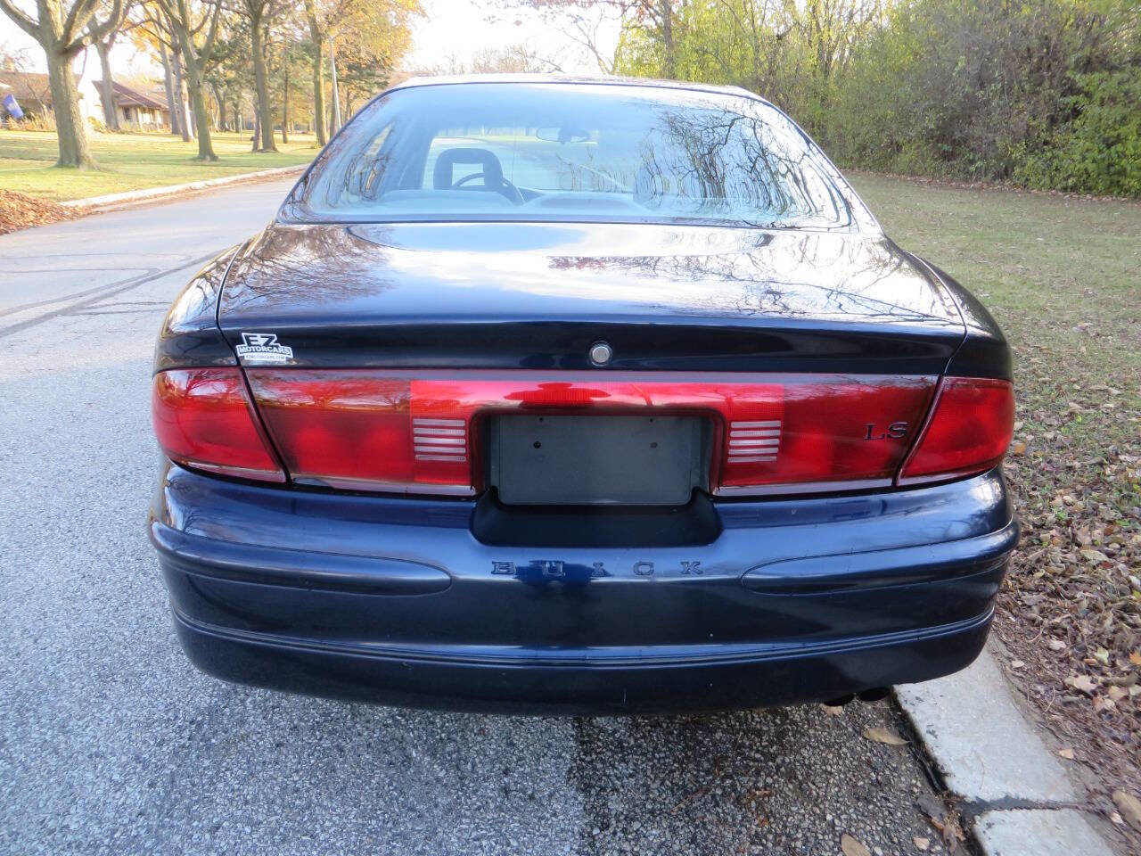 Used 2001 Buick Regal LS w/ Premium Pkg image 4