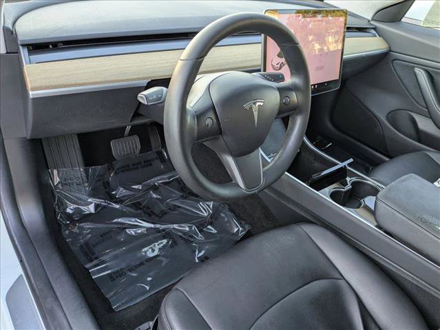 Used 2017 Tesla Model 3 Long Range image 10