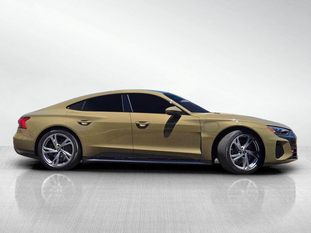 Used 2024 Audi e-tron GT Premium Plus AWD/4WD image 4