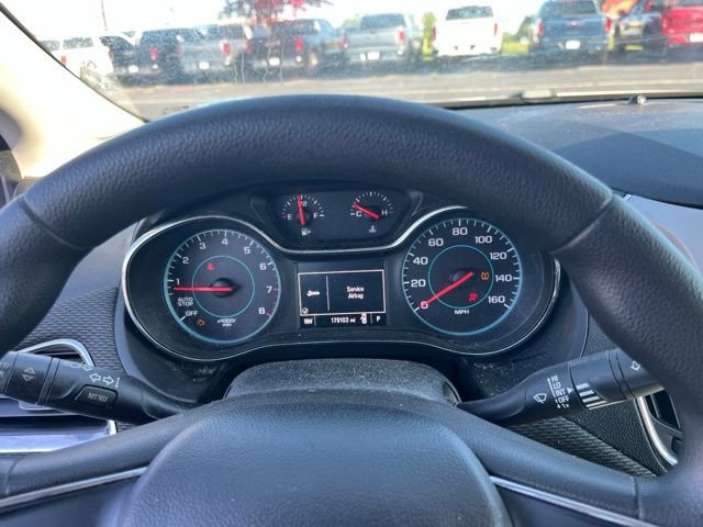 Used 2017 Chevrolet Cruze LS FWD image 16