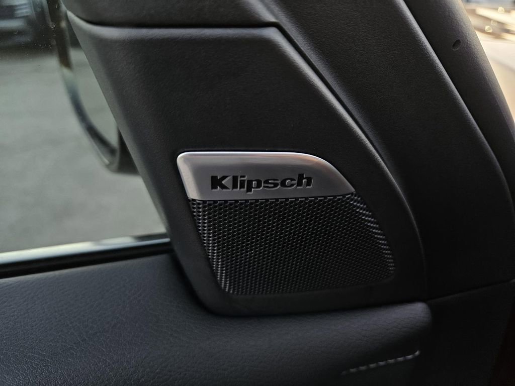 New 2026 Nissan Armada SL w/ Captain's Chari Seat Package image 14