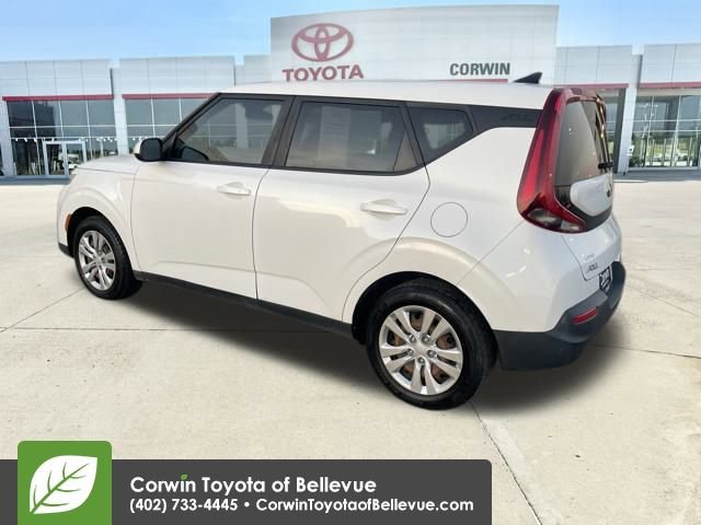 Used 2020 Kia Soul LX image 3