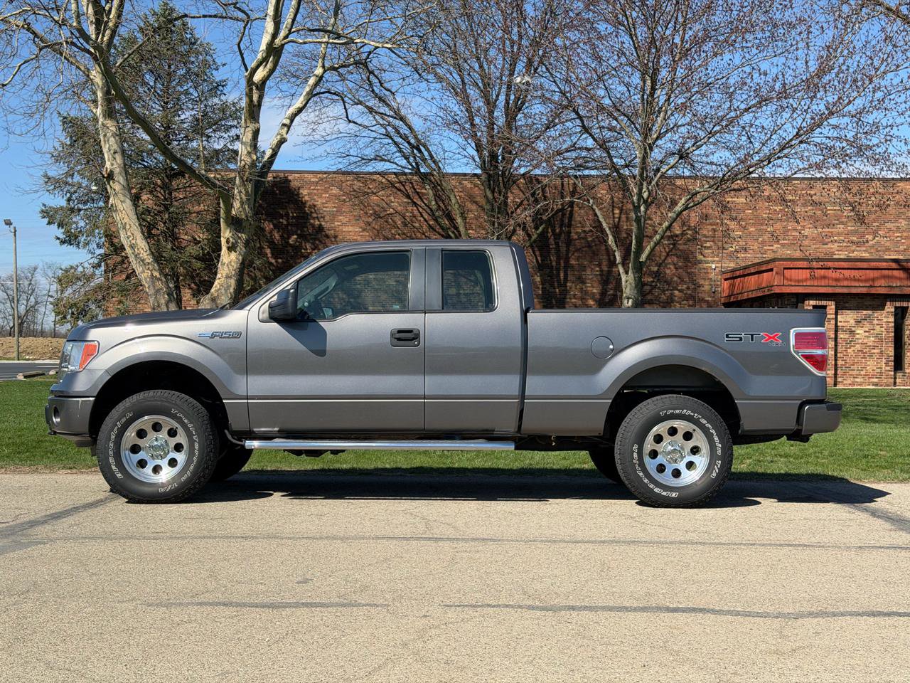 Used 2013 Ford F150 STX w/ Mid Equipment Group image 3