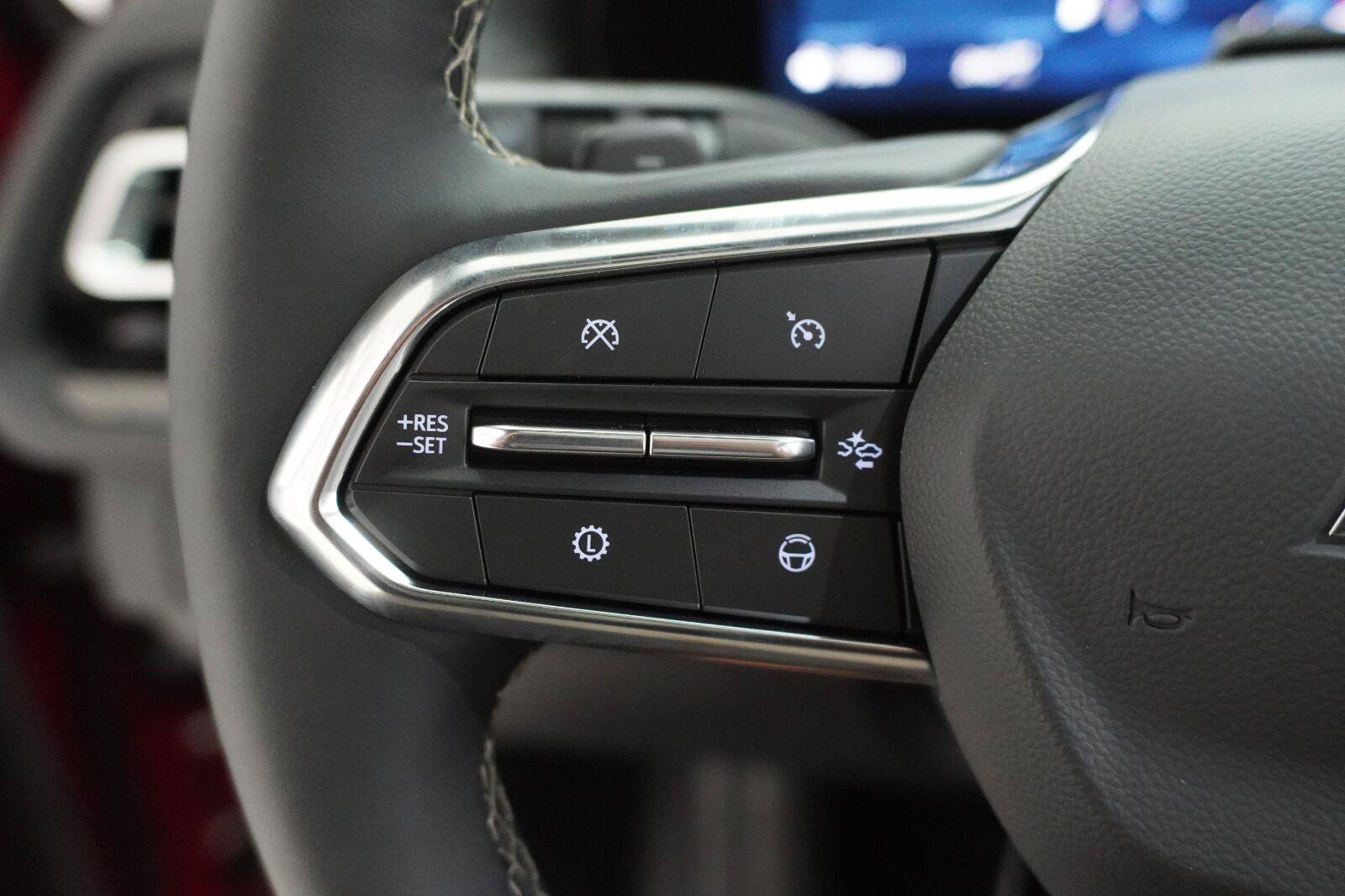 New 2027 Chevrolet Traverse Z71 w/ Enhanced Driving Package AWD/4WD image 9