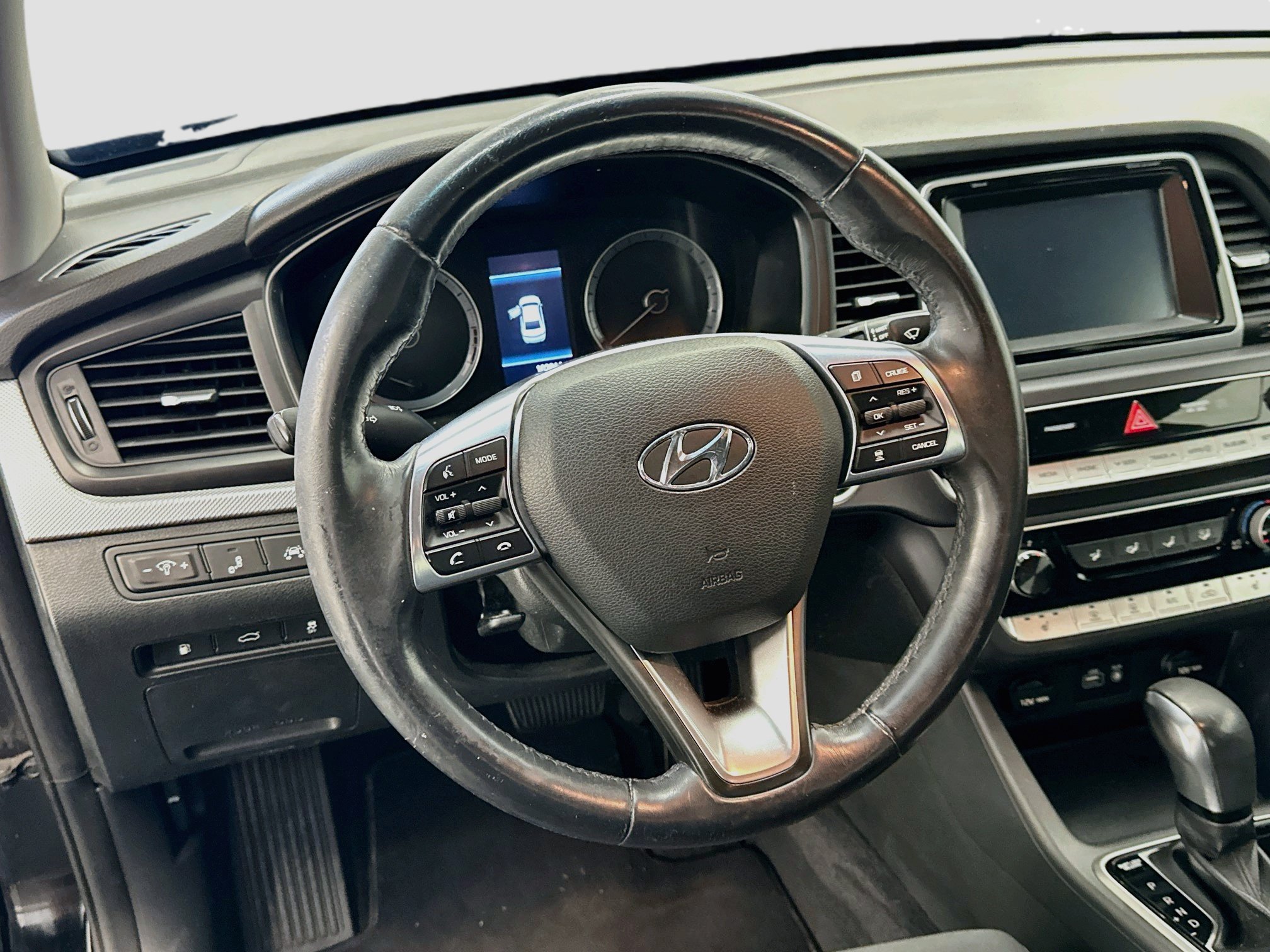 Used 2018 Hyundai Sonata SEL w/ Tech Package 02 FWD image 18