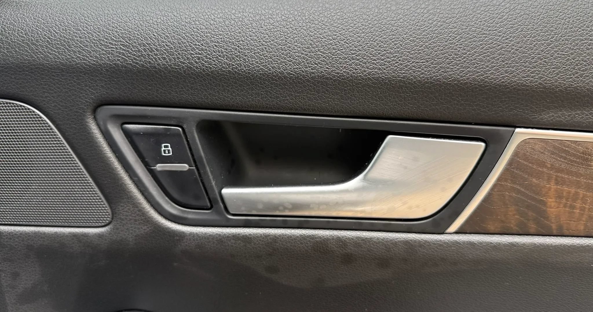 Used 2010 Audi Q5 3.2 Premium Plus AWD/4WD image 35