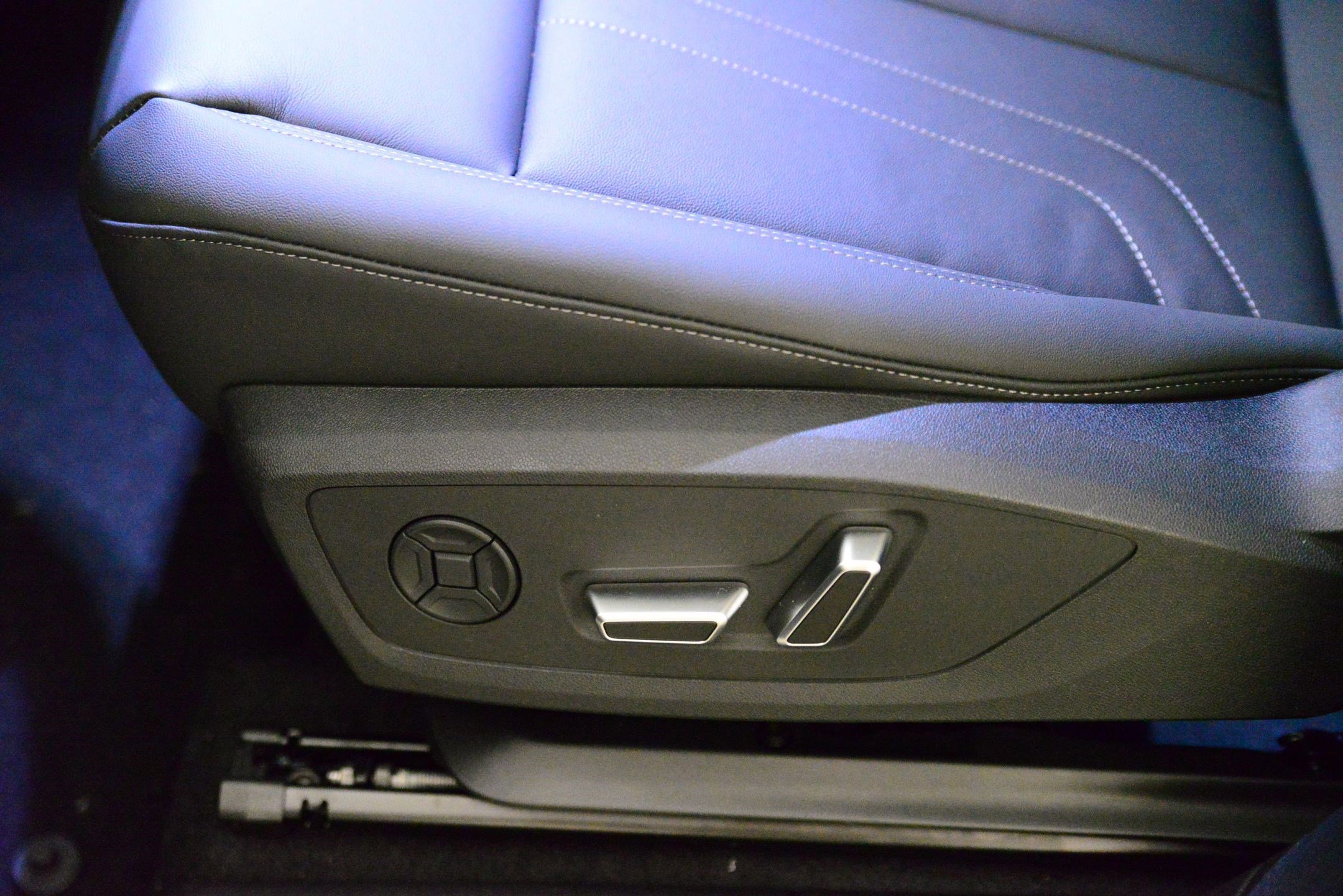 New 2026 Audi Q3 quattro 2.0T image 21