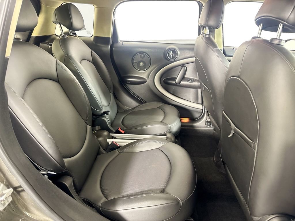 Used 2011 MINI Cooper Countryman image 26