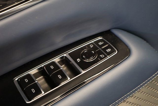 New 2026 Cadillac Escalade IQL Luxury image 8