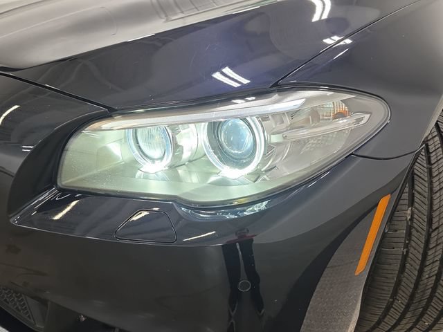 Used 2016 BMW 550i xDrive Sedan AWD/4WD image 28