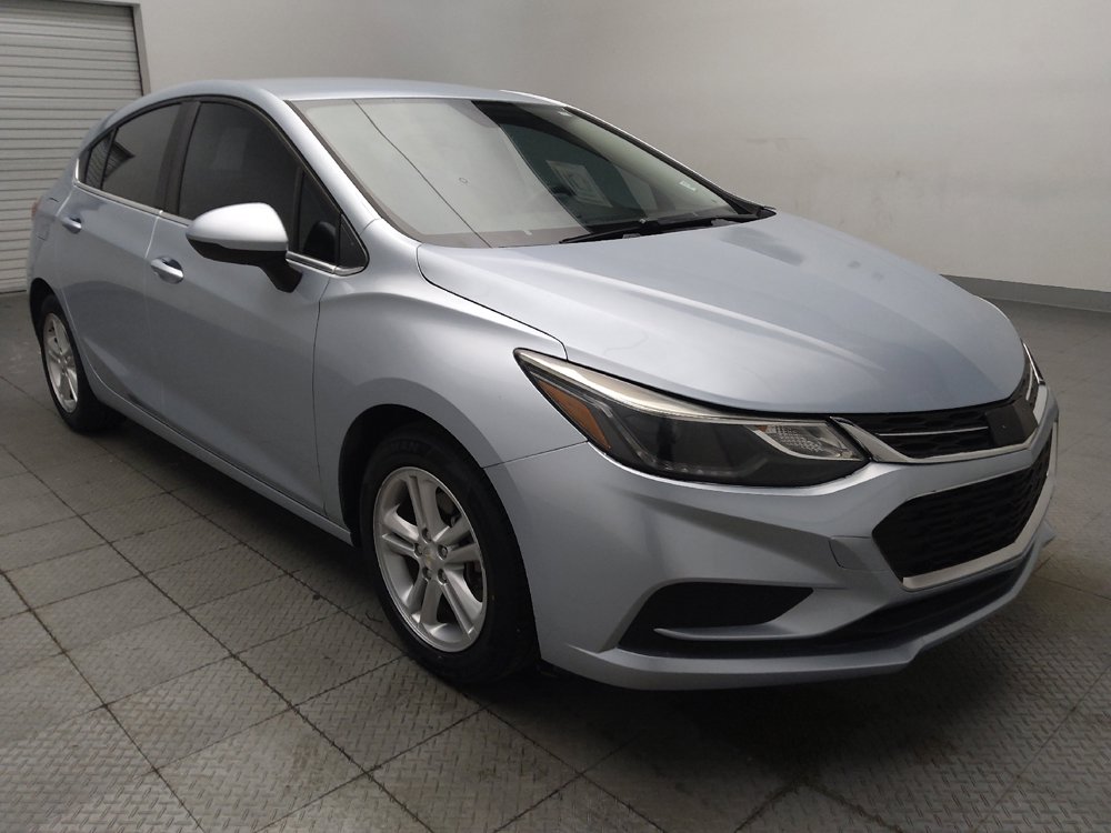 Used 2017 Chevrolet Cruze LT w/ Convenience Package FWD image 13