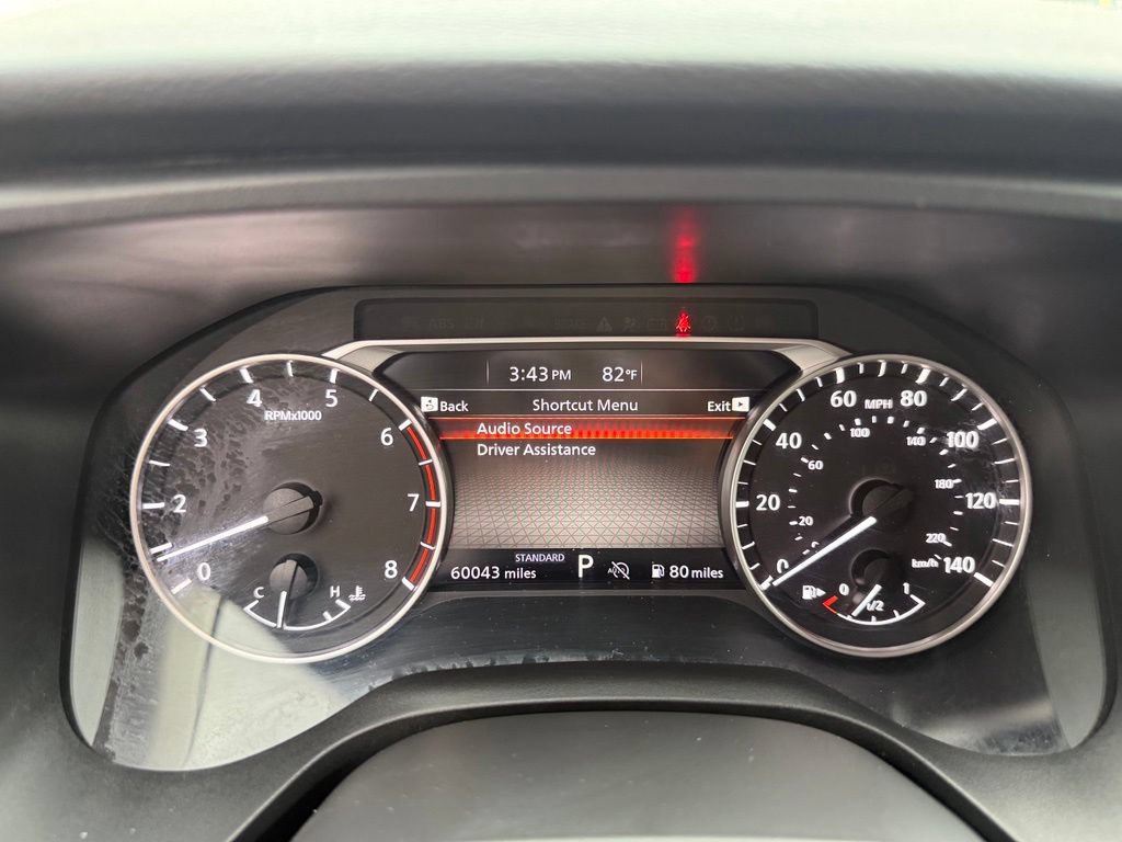 Used 2025 Nissan Rogue SV FWD image 14