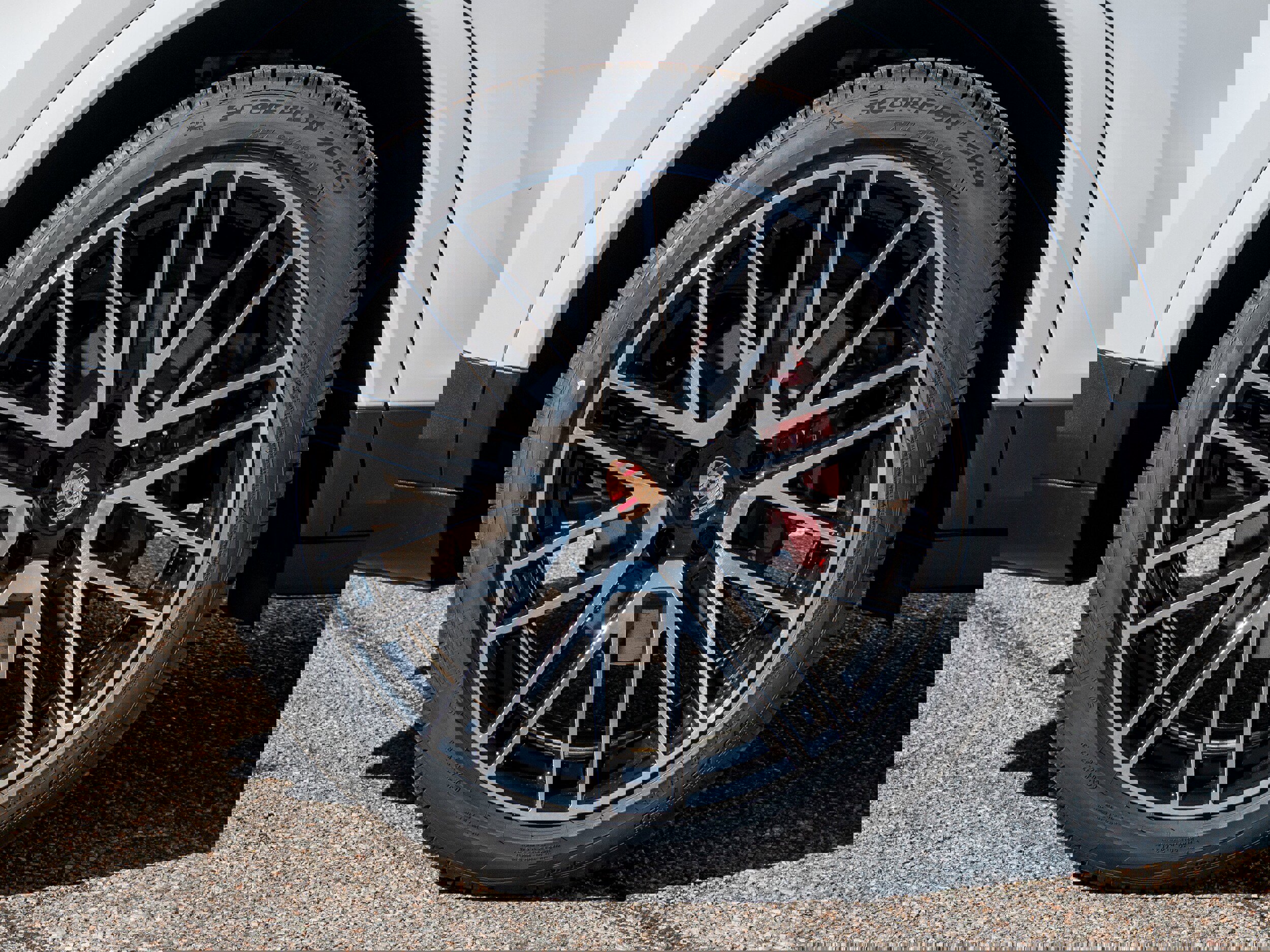 New 2026 Porsche Cayenne S image 15